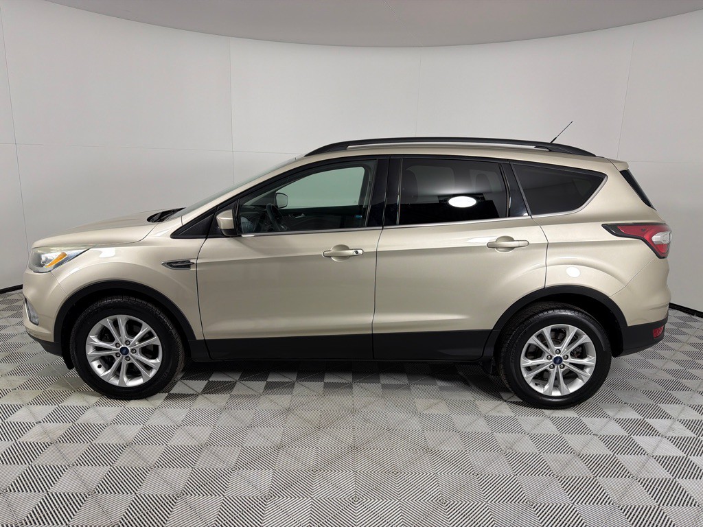 2017 Ford Escape Image 8