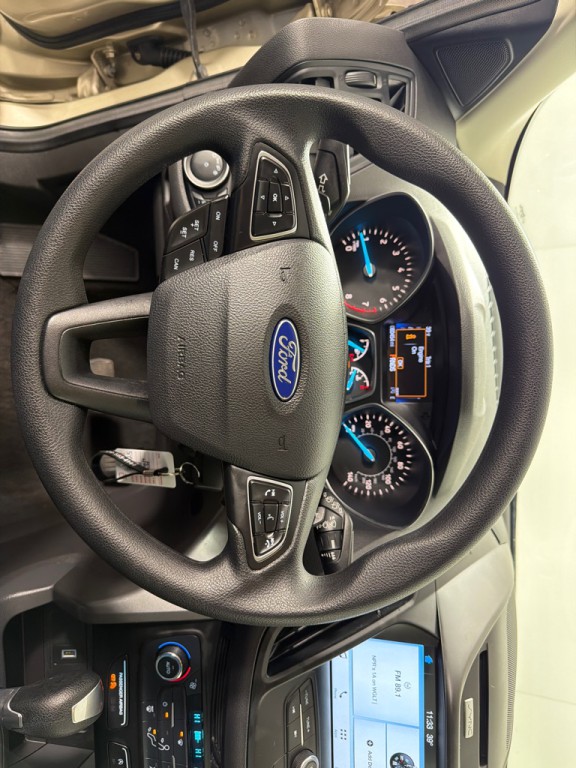 2017 Ford Escape Image 16