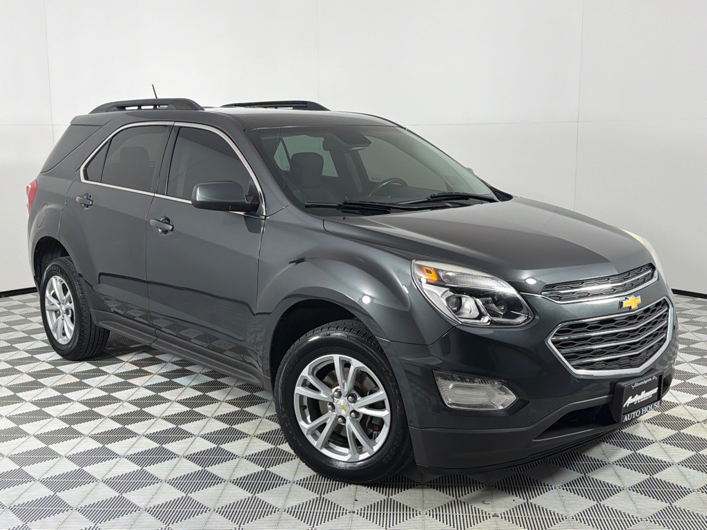 2017 Chevrolet Equinox Image 2