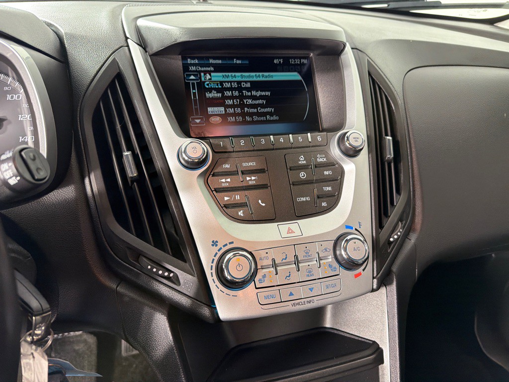 2017 Chevrolet Equinox Image 16