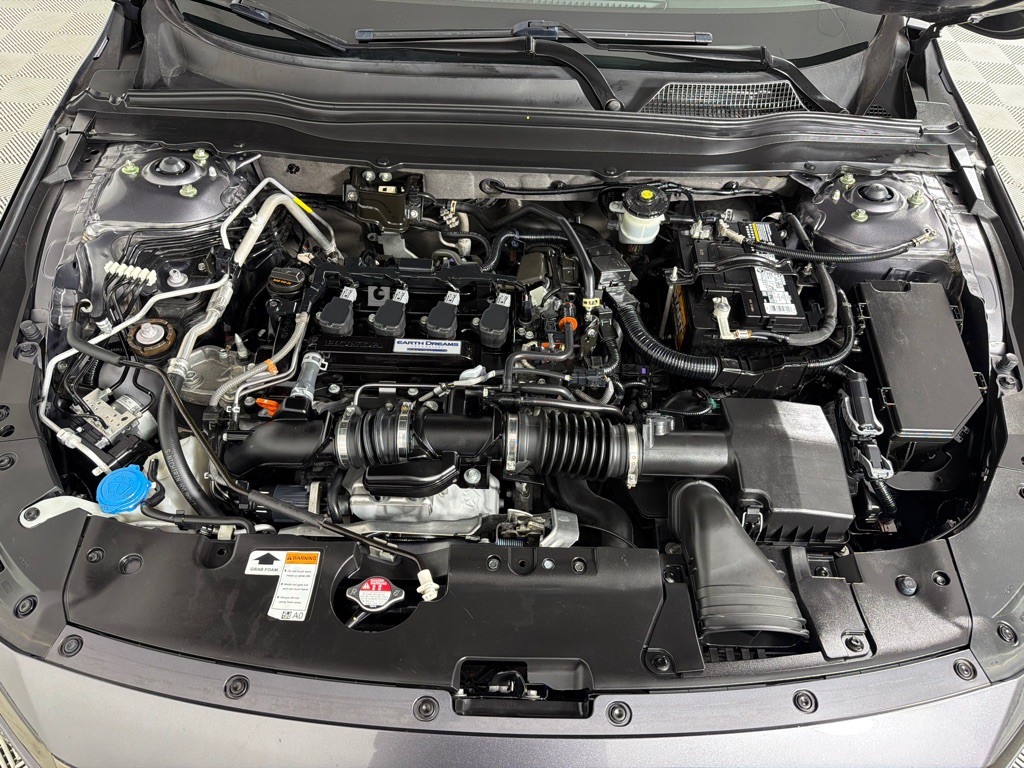 2020 Honda Accord Image 26
