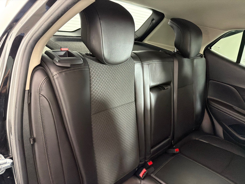 2021 Buick Enclave Image 24