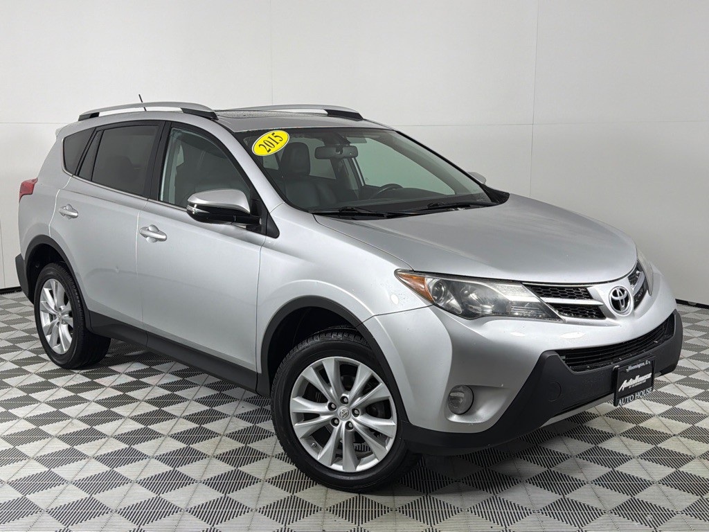 2015 Toyota Rav4 Image 2