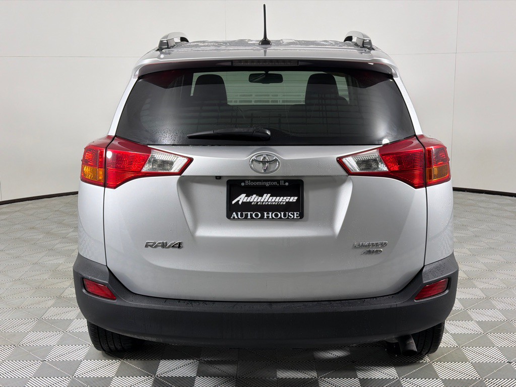 2015 Toyota Rav4 Image 6