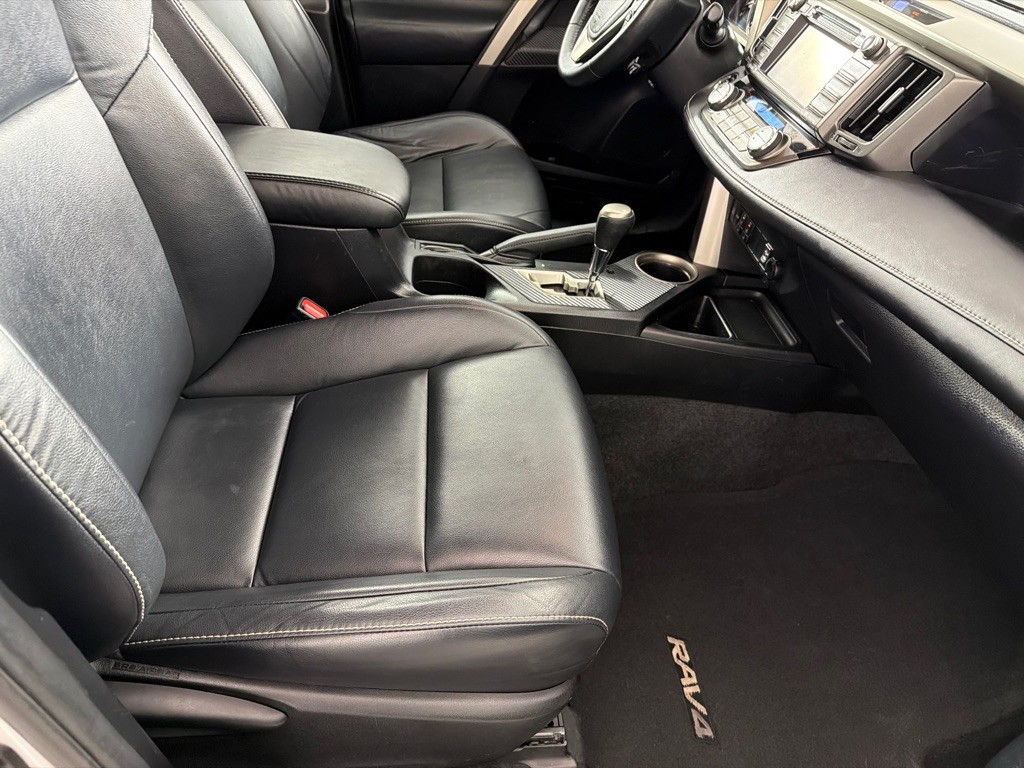 2015 Toyota Rav4 Image 26