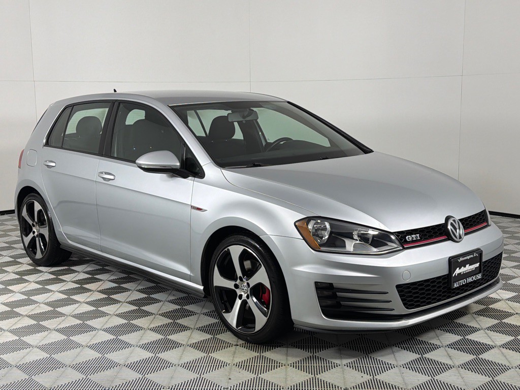 2016 Volkswagen GTI Image 3