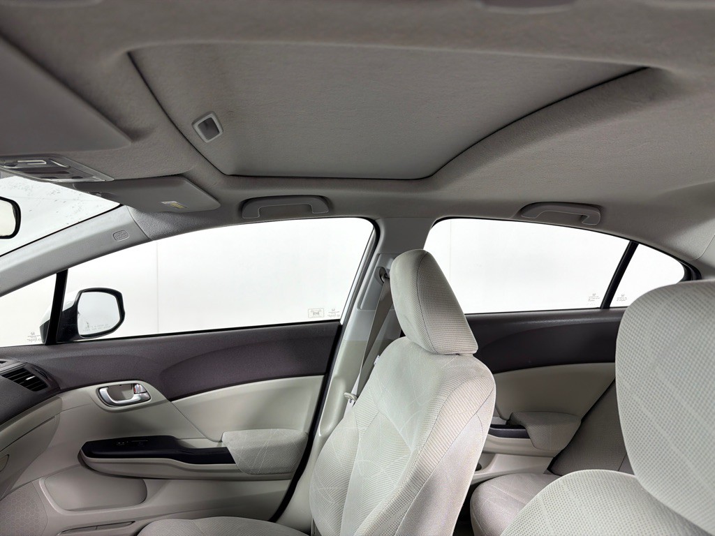 2012 Honda Civic Image 13