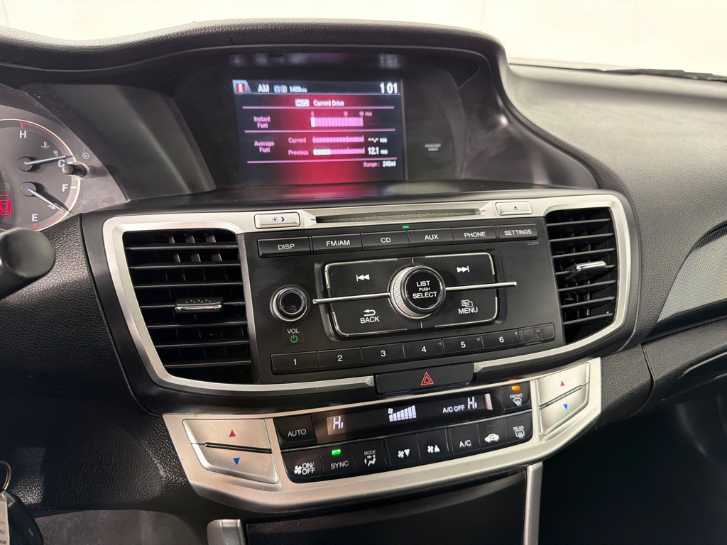 2014 Honda Accord Image 16