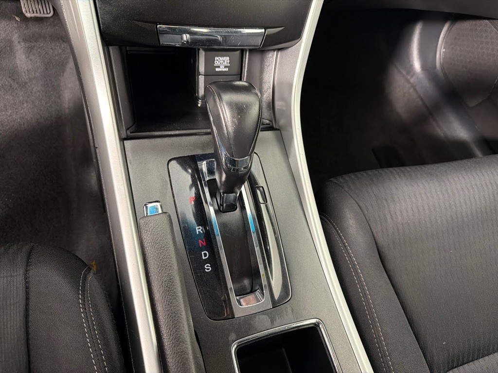 2014 Honda Accord Image 17