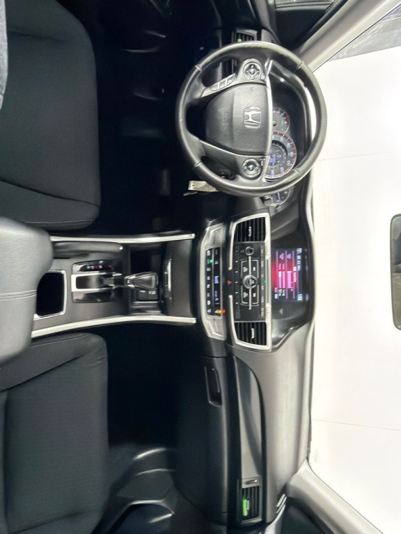 2014 Honda Accord Image 24