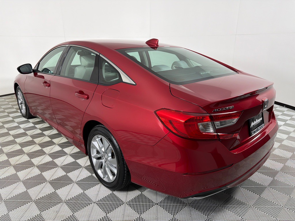 2020 Honda Accord Image 8