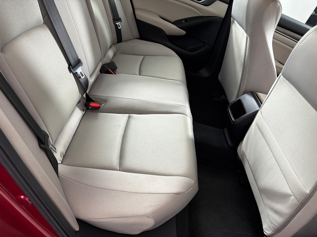 2020 Honda Accord Image 23