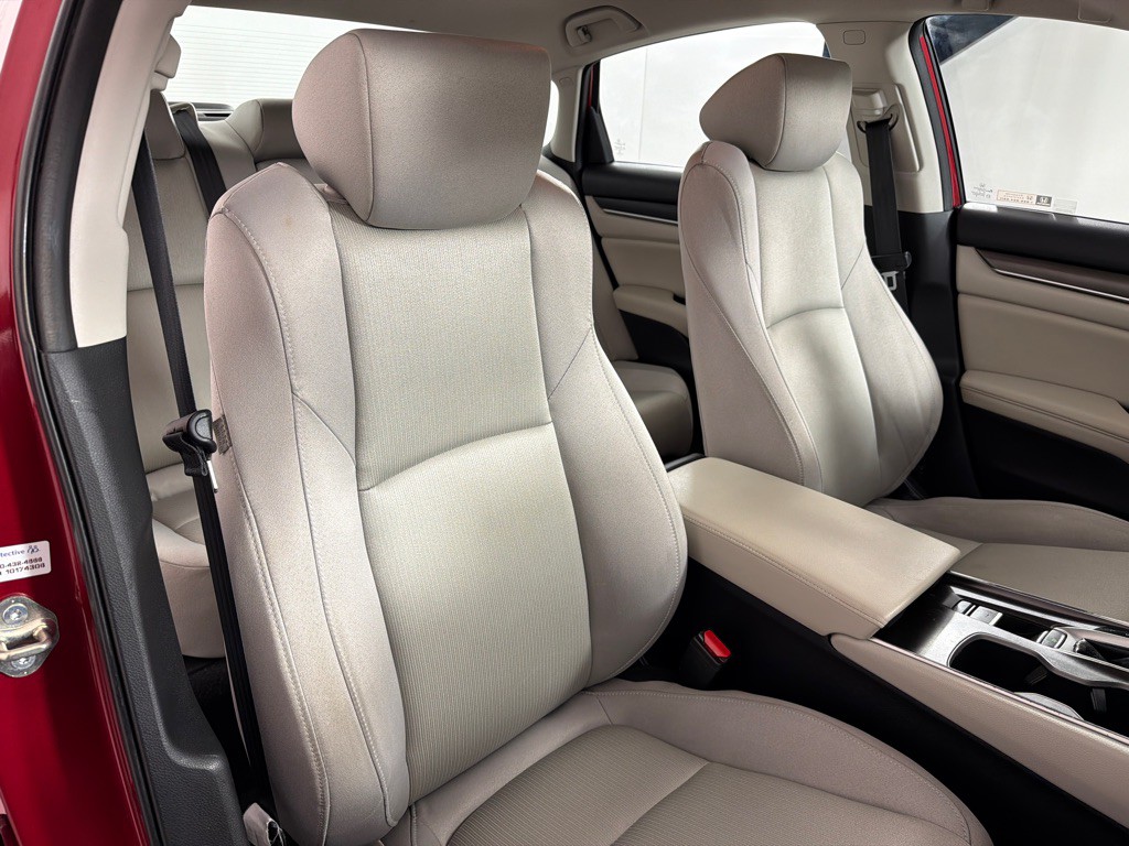 2020 Honda Accord Image 26