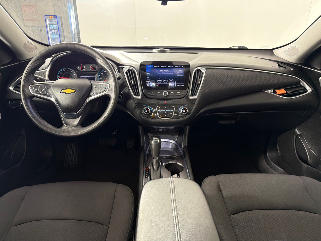 2019 Chevrolet Malibu Image 25
