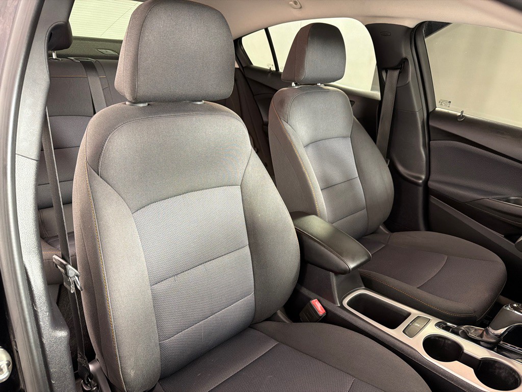 2018 Chevrolet Cruze Image 25