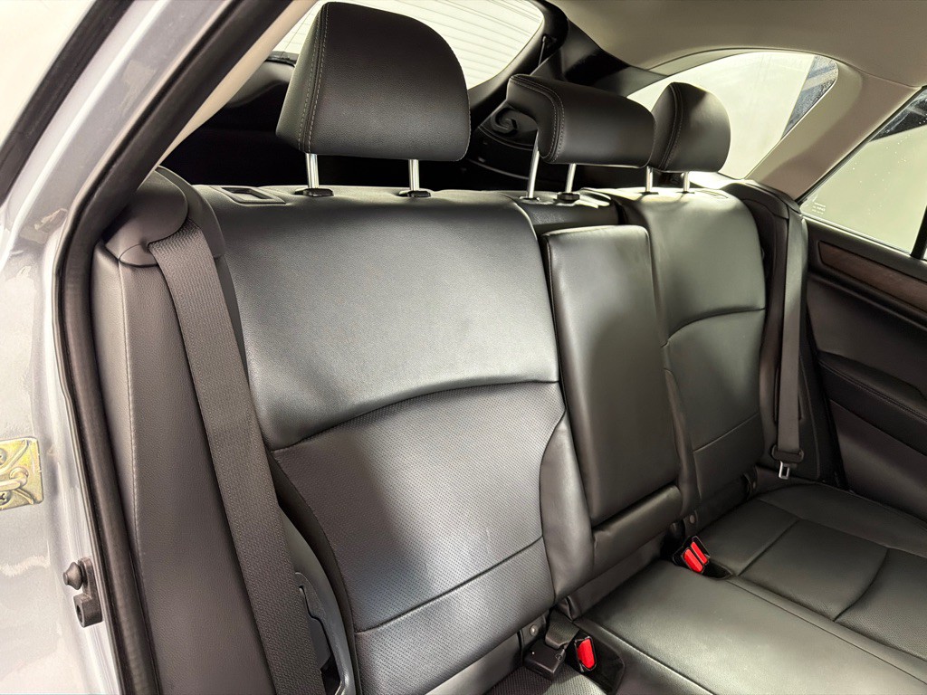 2017 Subaru Outback Image 25