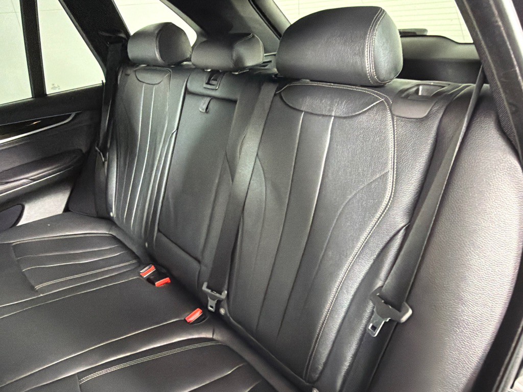 2018 BMW X5 Image 19