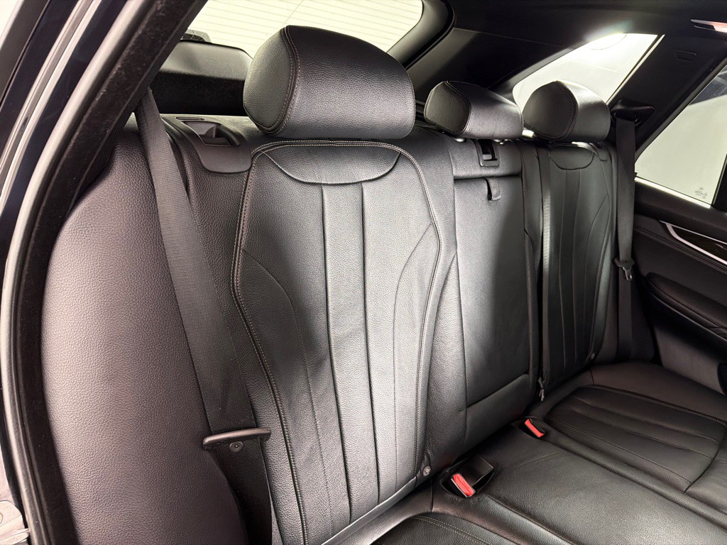 2018 BMW X5 Image 22