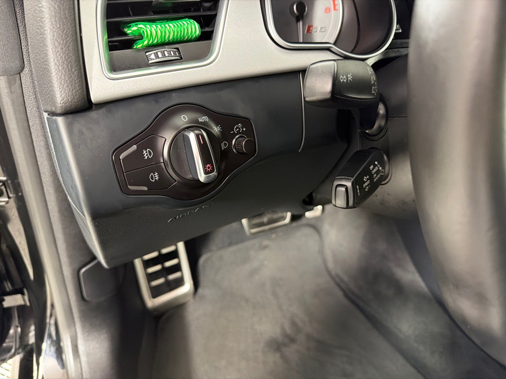 2015 Audi S5 Image 25