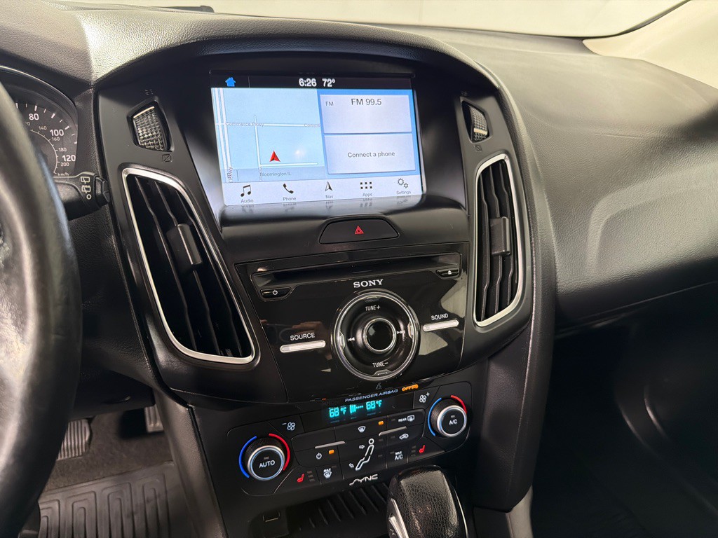 2018 Ford Focus Image 16