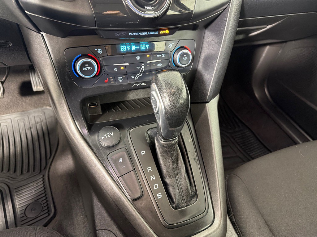 2018 Ford Focus Image 17