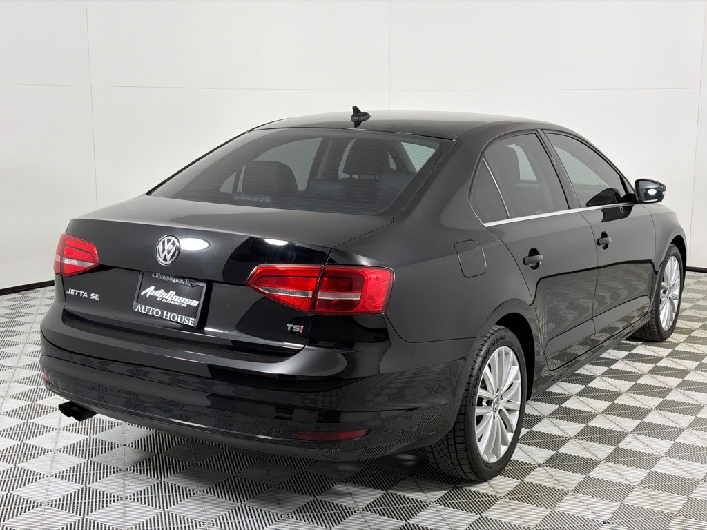 2015 Volkswagen Jetta Image 5