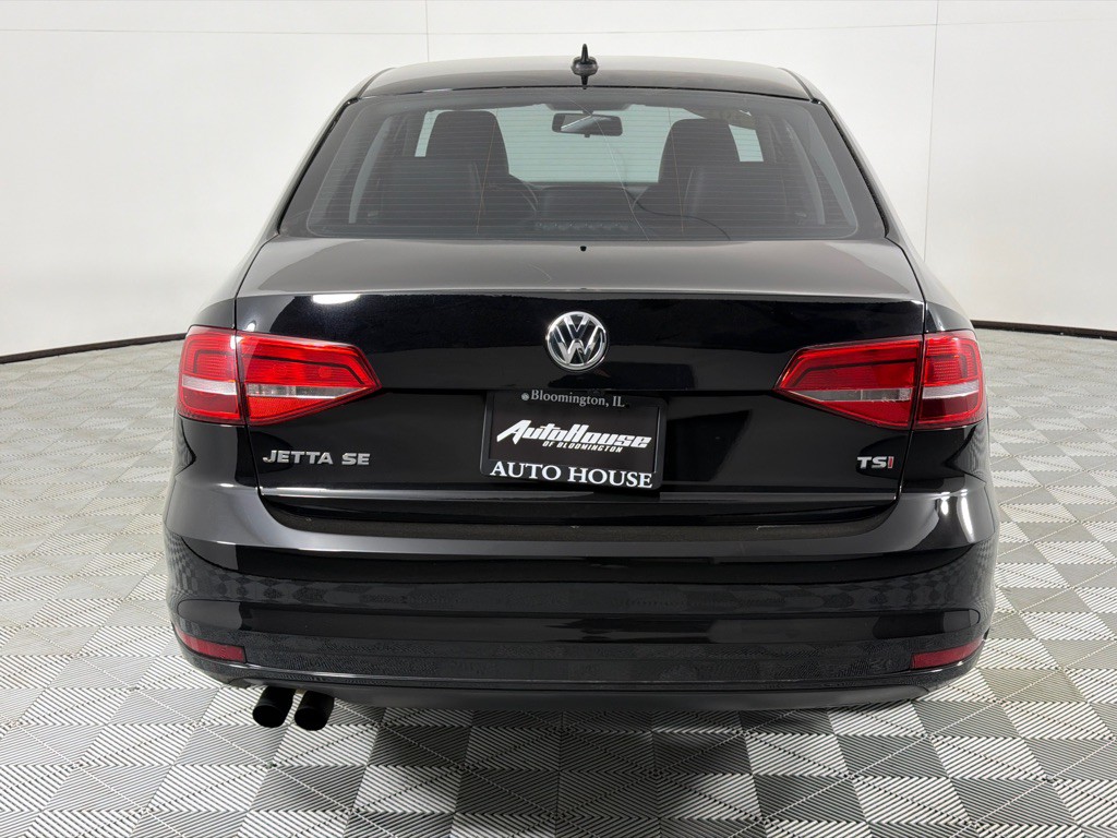 2015 Volkswagen Jetta Image 6