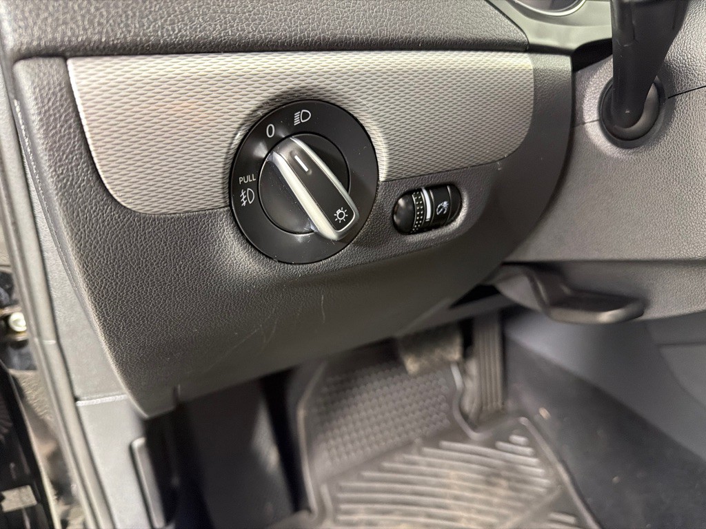 2015 Volkswagen Jetta Image 13