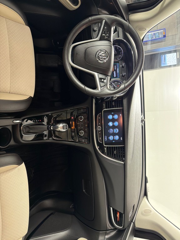 2018 Buick Enclave Image 25