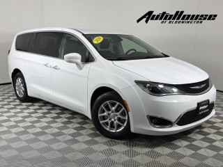 Image for 2020 Chrysler Pacifica Touring ID: 7151773