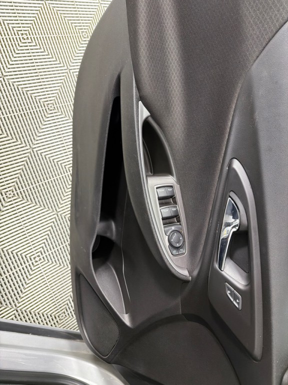 2020 Chevrolet Malibu Image 12