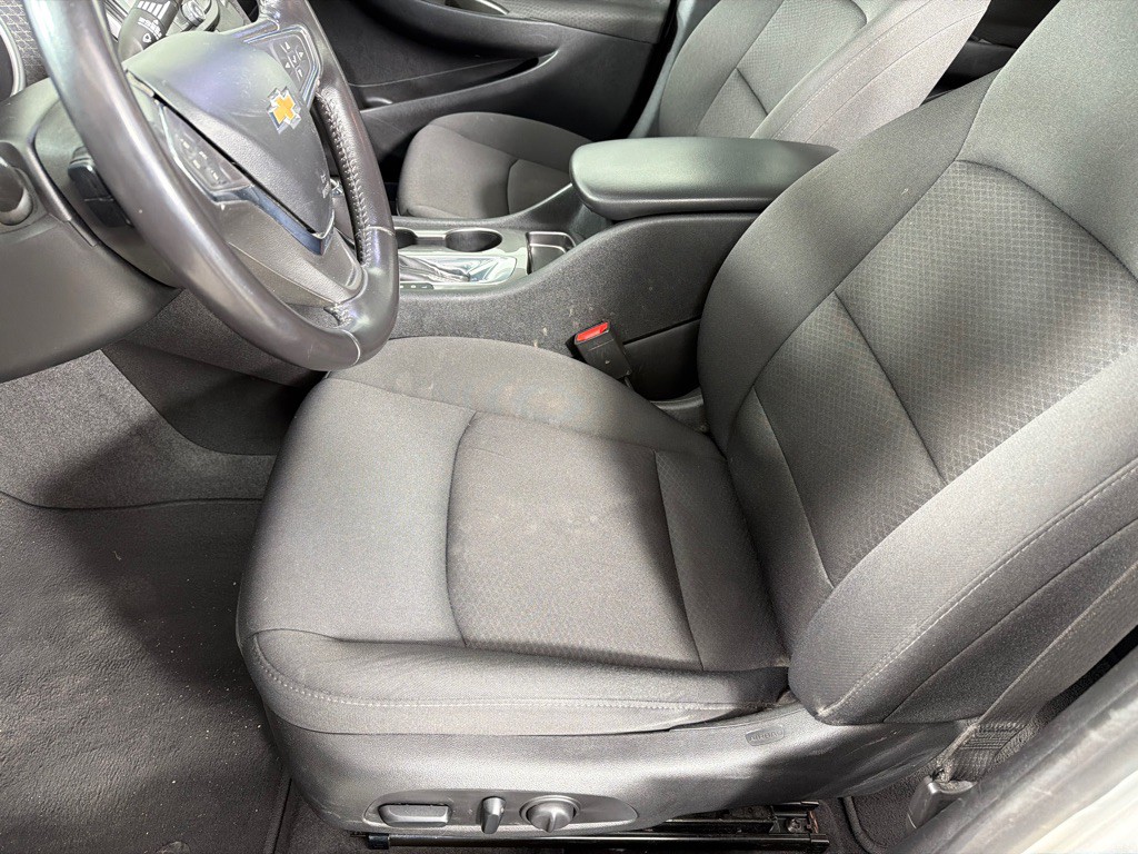 2020 Chevrolet Malibu Image 13