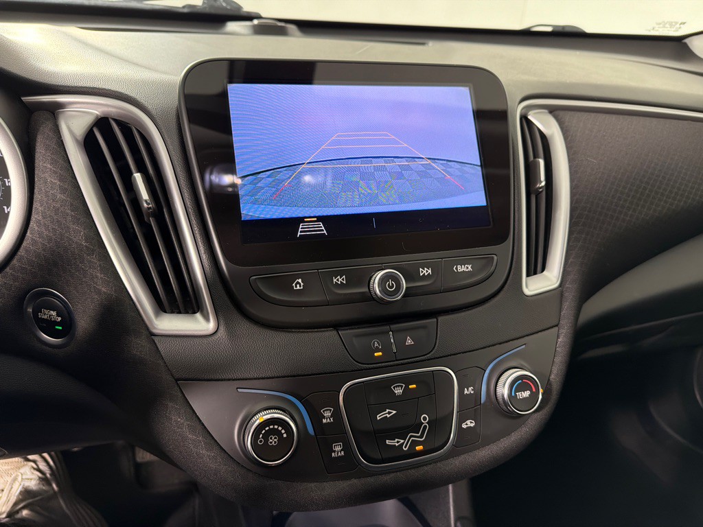 2020 Chevrolet Malibu Image 18