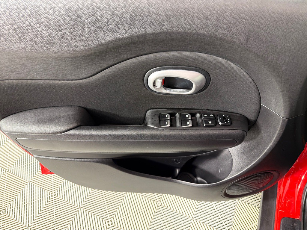 2018 Kia Soul Image 9