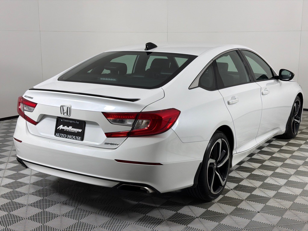 2022 Honda Accord Image 5