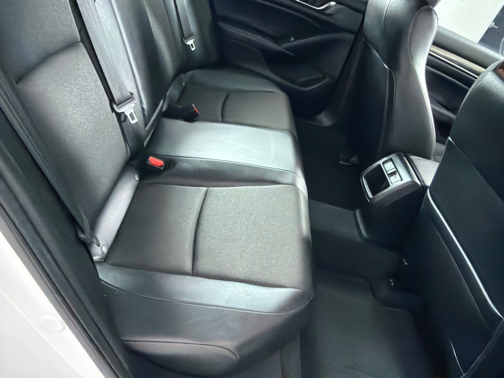 2022 Honda Accord Image 21