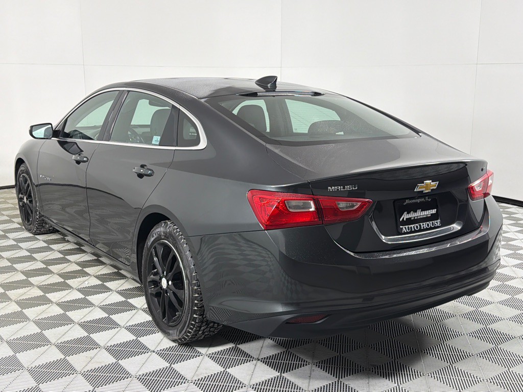 2016 Chevrolet Malibu Image 7