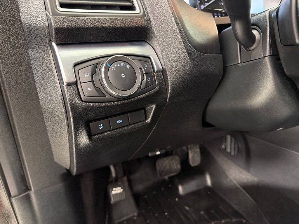 2018 Ford Explorer Image 14