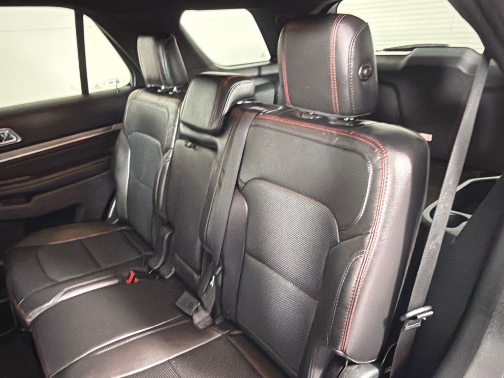 2018 Ford Explorer Image 20