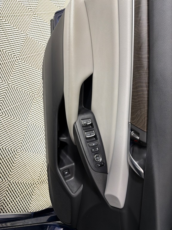 2019 Honda Accord Image 12