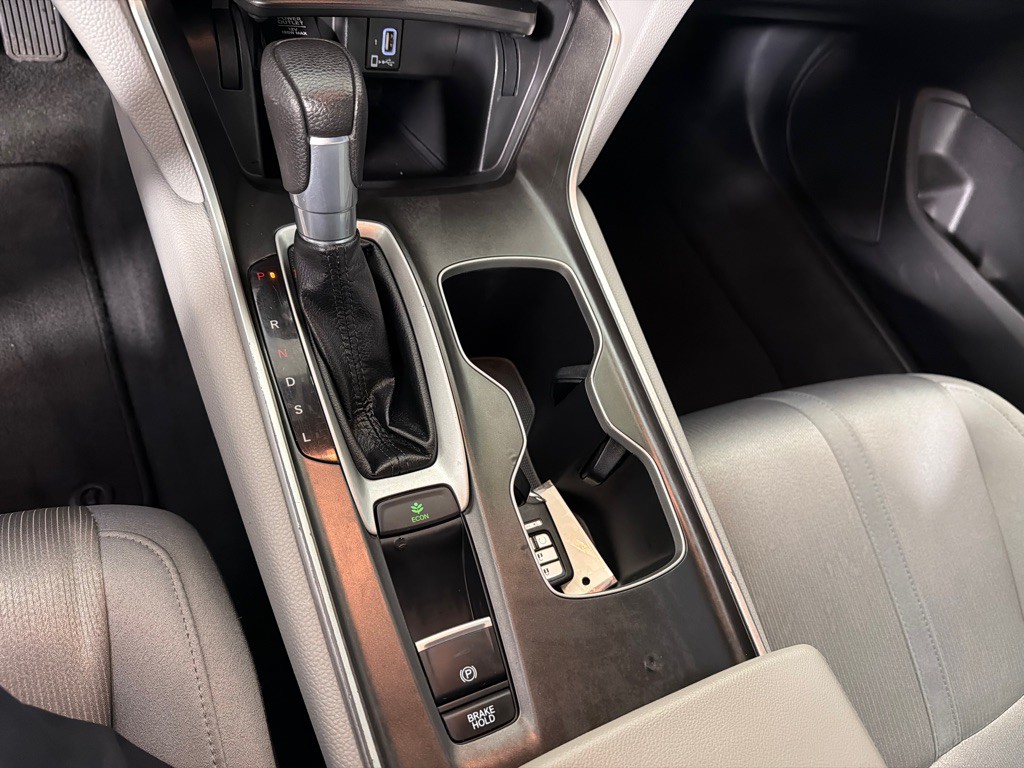 2019 Honda Accord Image 20