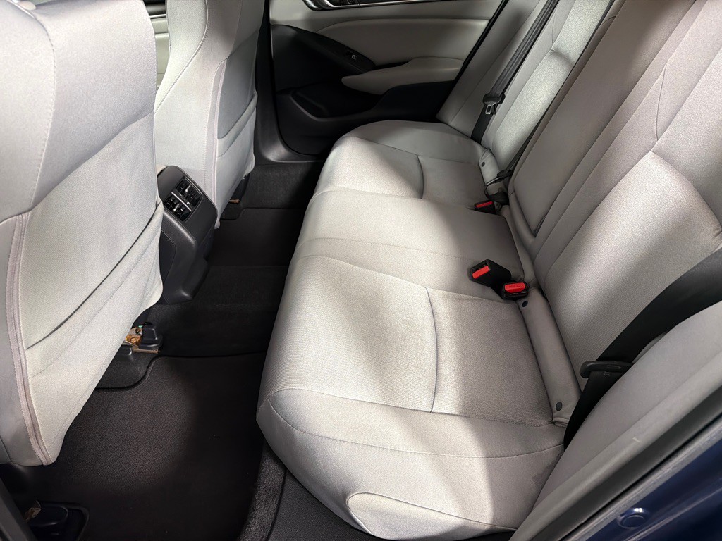 2019 Honda Accord Image 21