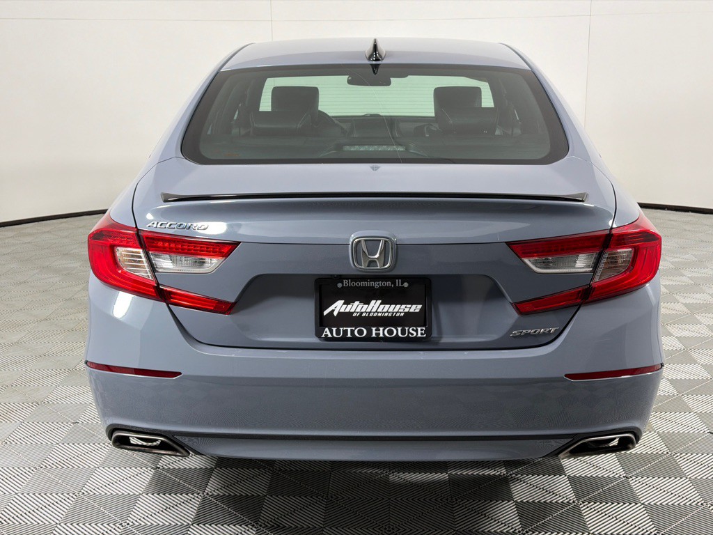 2022 Honda Accord Image 6