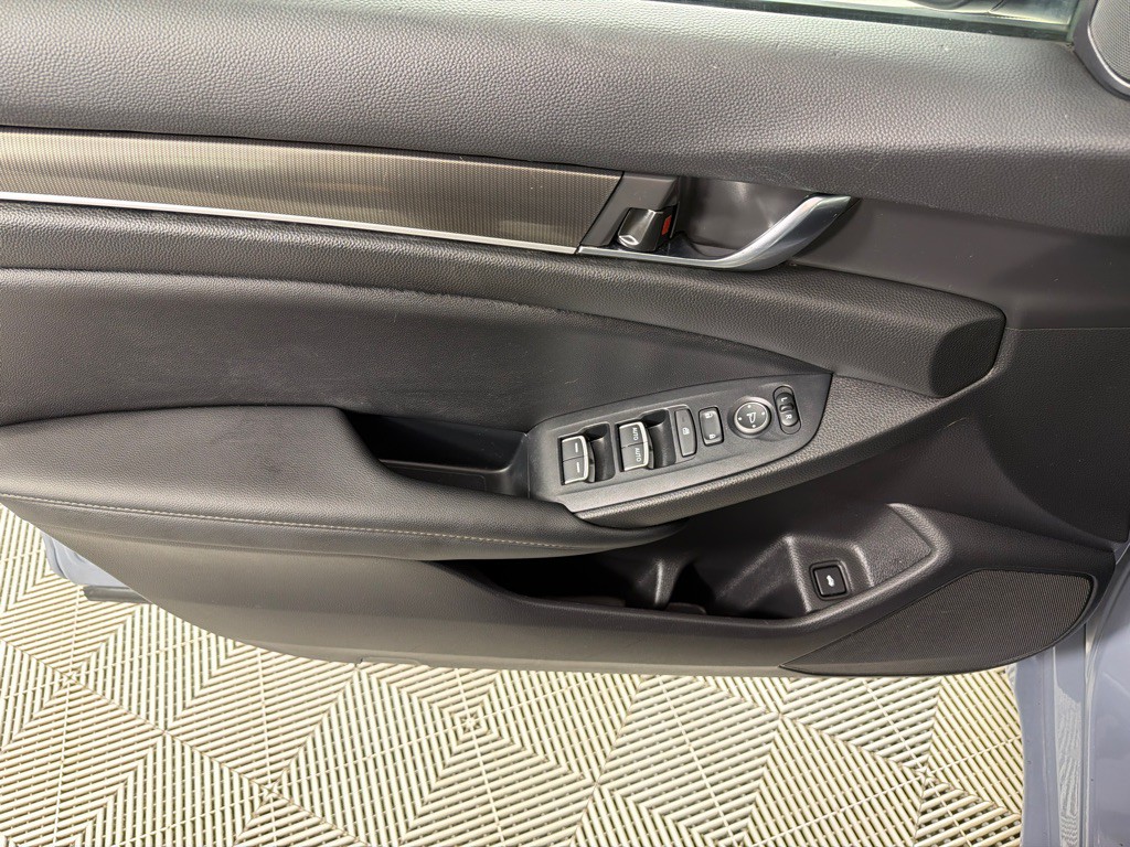 2022 Honda Accord Image 11