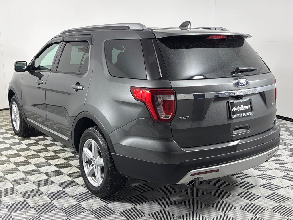 2017 Ford Explorer Image 7