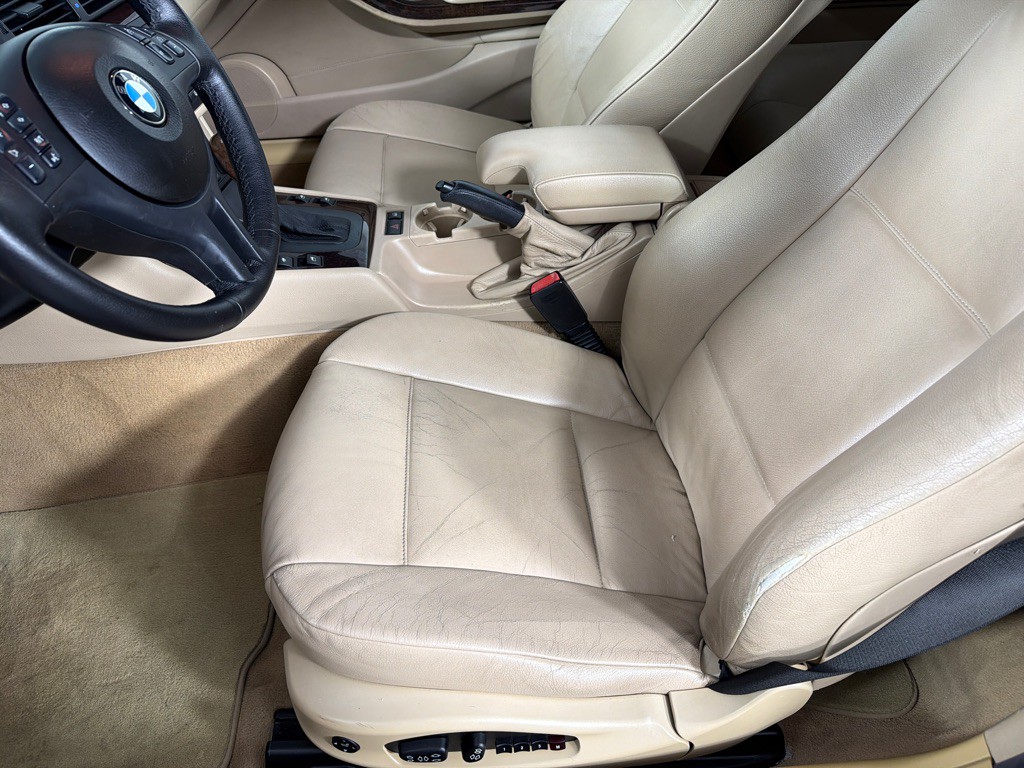 2006 BMW 3 Series Image 23