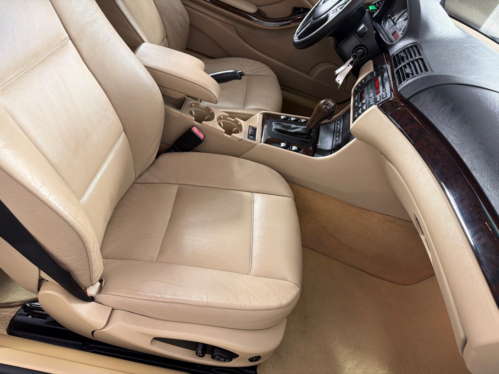 2006 BMW 3 Series Image 31