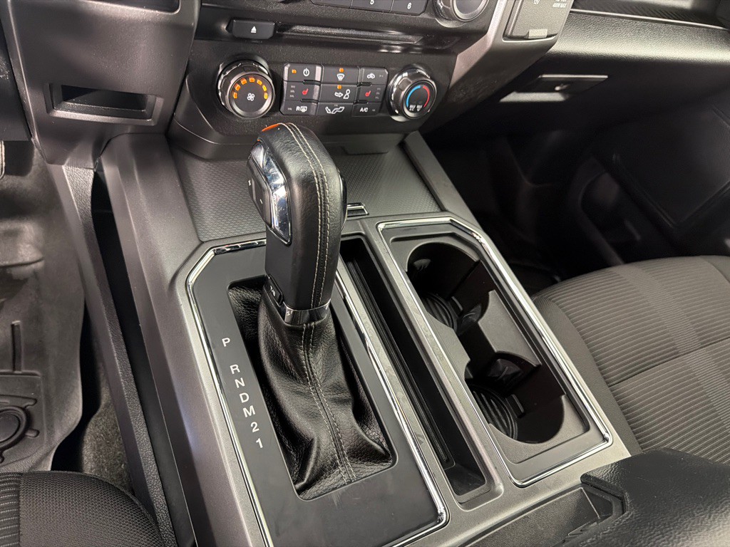 2015 Ford F-150 Image 19