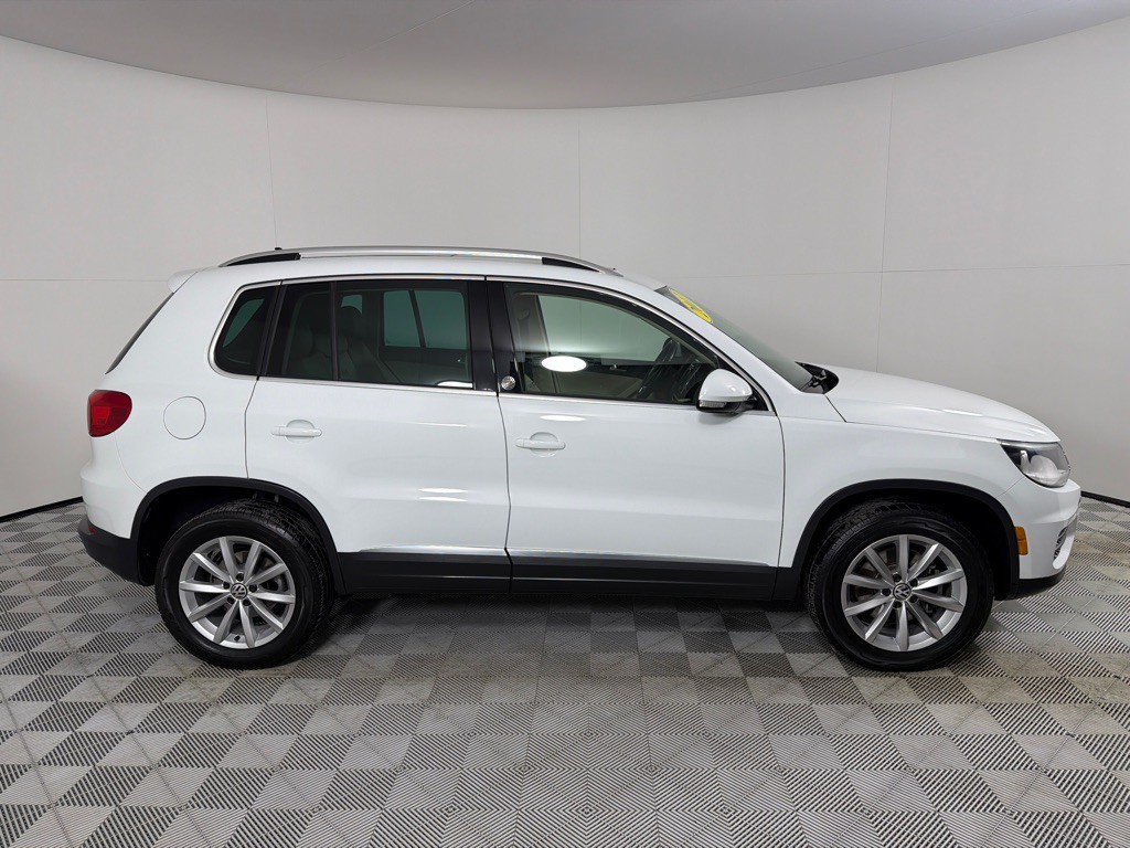 2017 Volkswagen Tiguan Image 4
