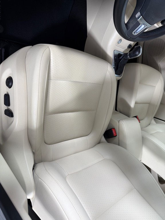 2017 Volkswagen Tiguan Image 12